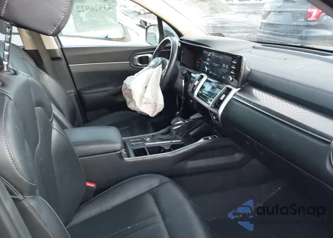 2021 Kia Sorento S z USA, uszkodzony, nr VIN 5XYRLDLC8MG070907